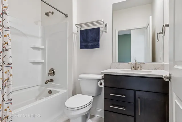 $499,000 | 2096 Country Hills Drive, Yorkville, IL 60560