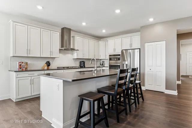 $499,000 | 2096 Country Hills Drive, Yorkville, IL 60560