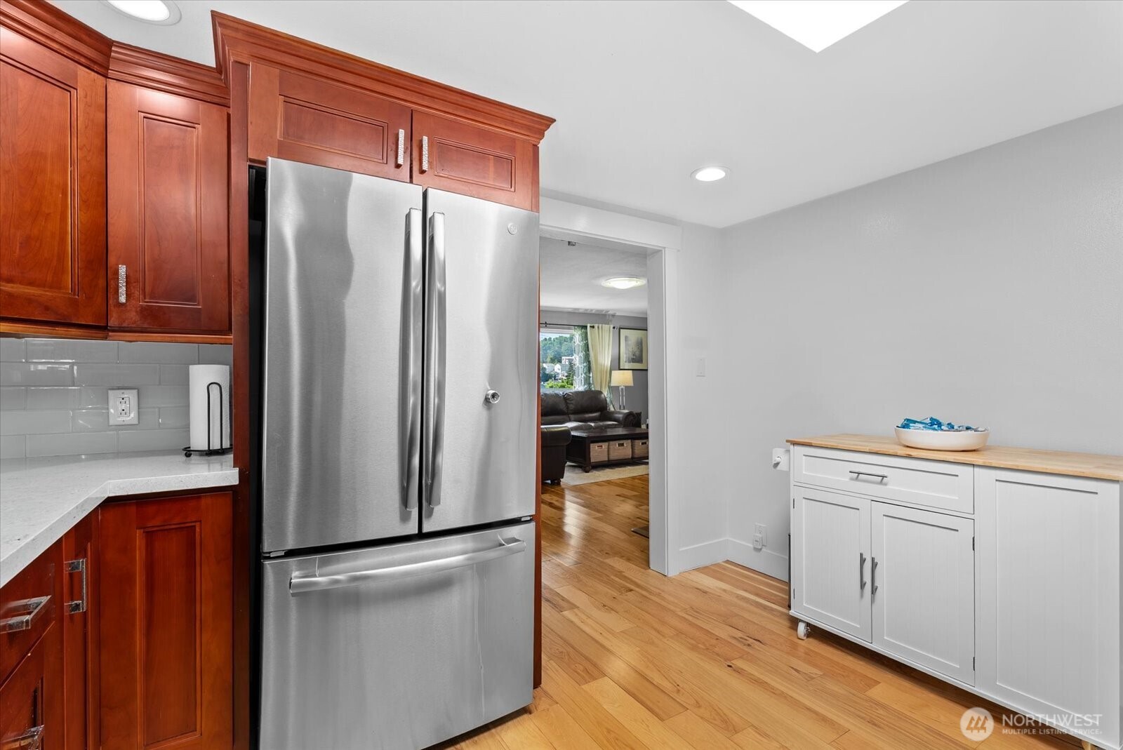 4240 South Rose Street Seattle, WA 98118 - Photo 12 of 26