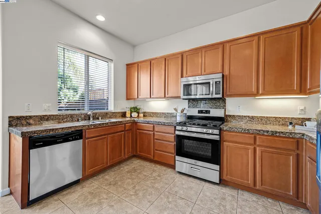 $849,000 | 655 Ray Street, Brentwood, CA 94513