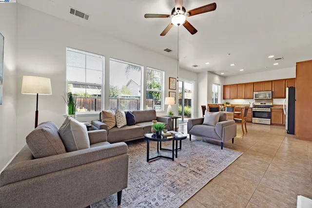 $849,000 | 655 Ray Street, Brentwood, CA 94513