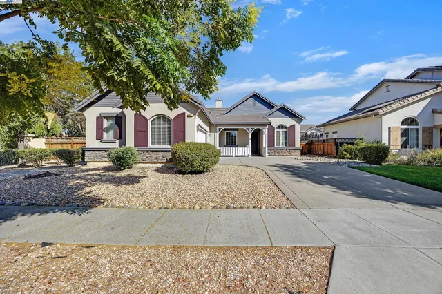 $849,000 | 655 Ray Street, Brentwood, CA 94513