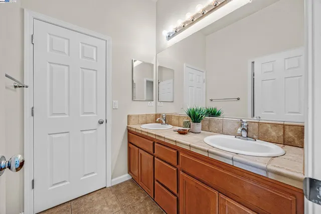 $849,000 | 655 Ray Street, Brentwood, CA 94513