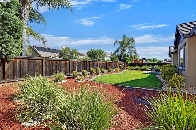 $849,000 | 655 Ray Street, Brentwood, CA 94513