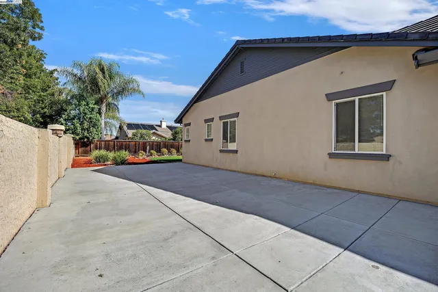 $849,000 | 655 Ray Street, Brentwood, CA 94513