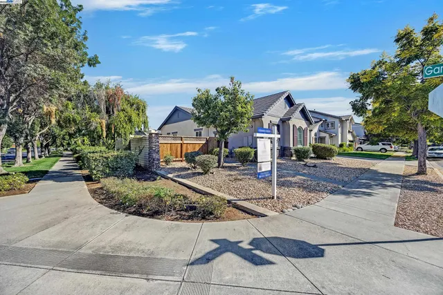 $849,000 | 655 Ray Street, Brentwood, CA 94513