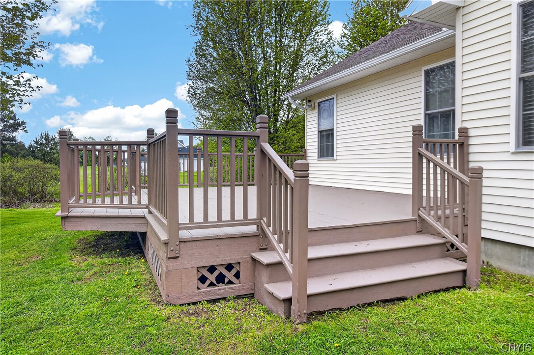 7338 Railroad Street Marcy, NY 13469 - Photo 39 of 41