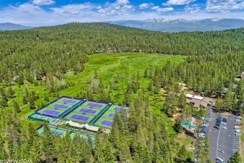 $969,000 | 14751 Copenhagen Drive, Truckee, CA 96161