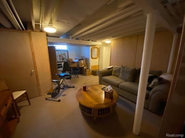 6418 Schaefer Road Dearborn, MI 48126 - Photo 28 of 35