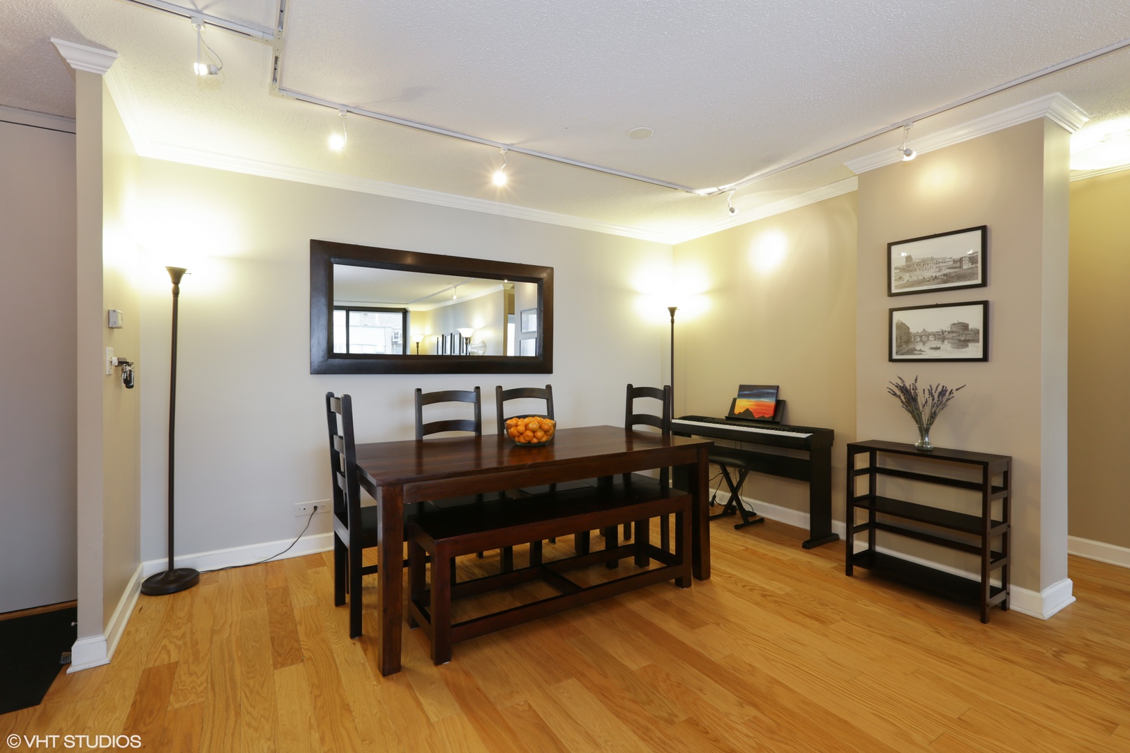 3150 North Sheridan Road, Unit 24B Chicago, IL 60657 - Photo 8 of 16