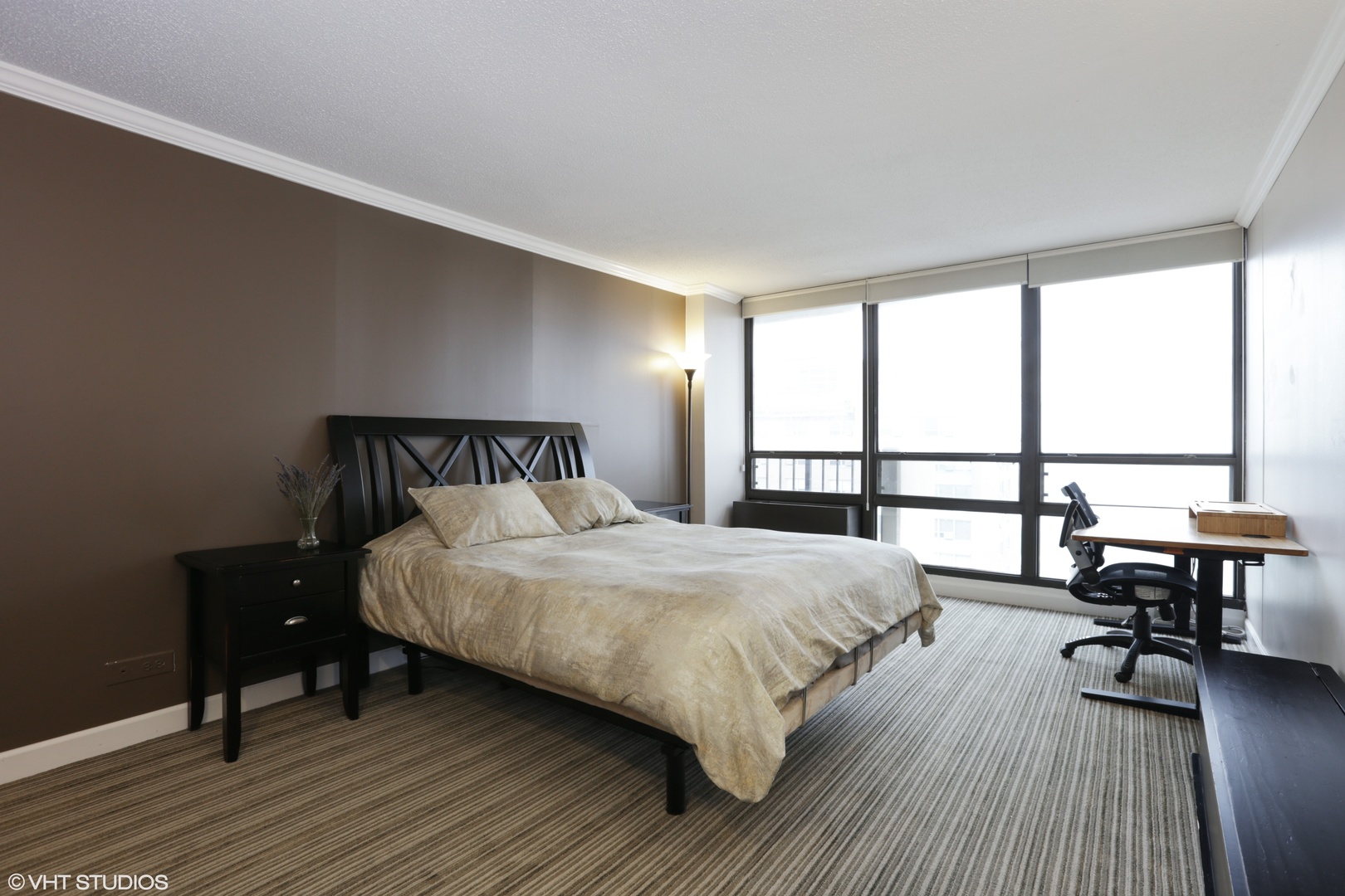 3150 North Sheridan Road, Unit 24B Chicago, IL 60657 - Photo 9 of 16
