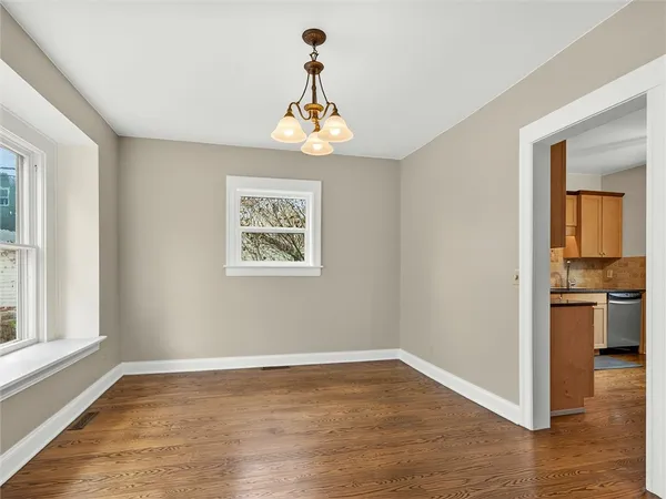 $189,900 | 521 Benton Street, Rochester, NY 14620