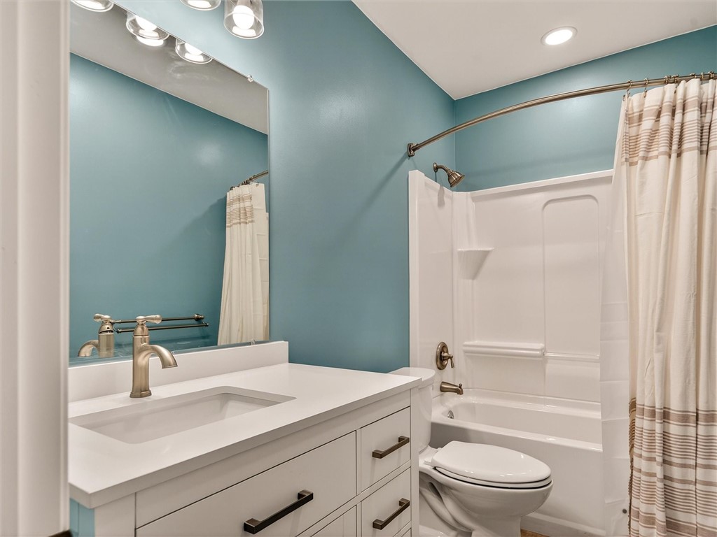 521 Benton Street Rochester, NY 14620 - Photo 16 of 34