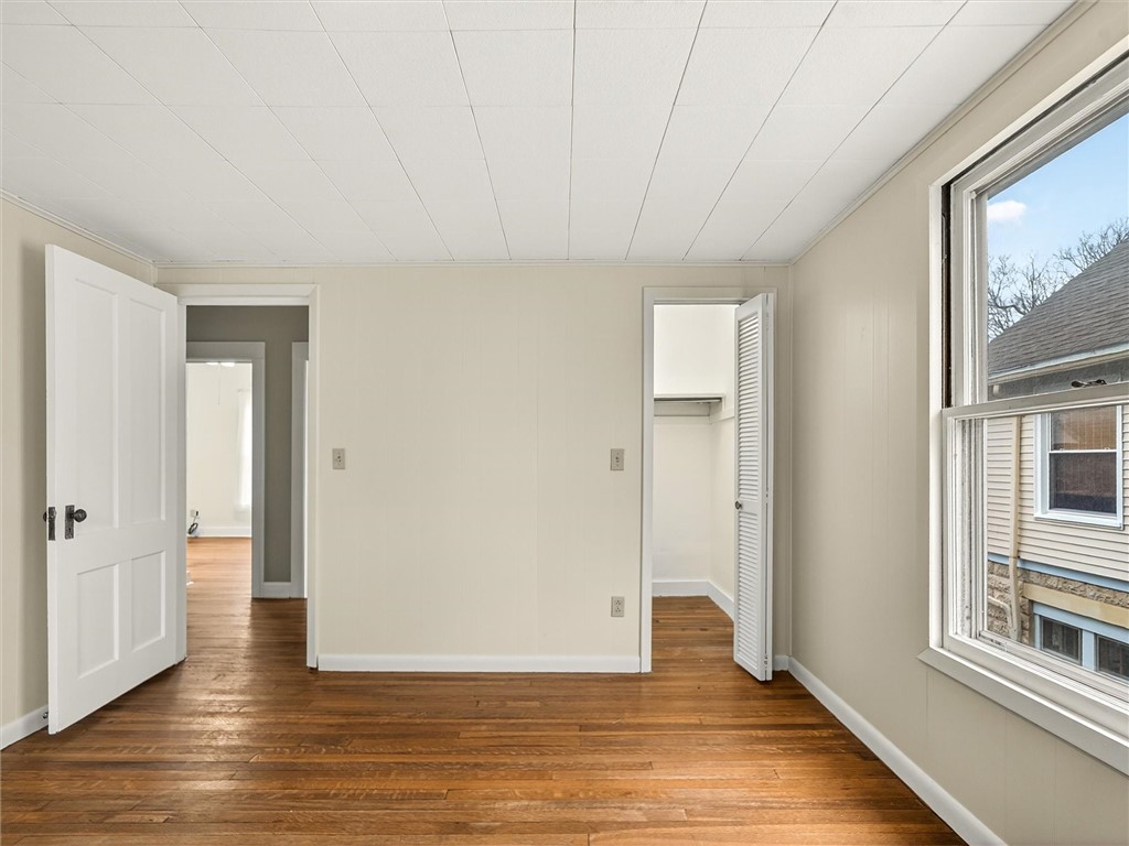 521 Benton Street Rochester, NY 14620 - Photo 19 of 34