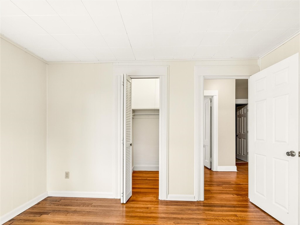 521 Benton Street Rochester, NY 14620 - Photo 22 of 34