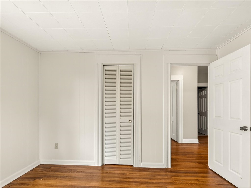 521 Benton Street Rochester, NY 14620 - Photo 23 of 34