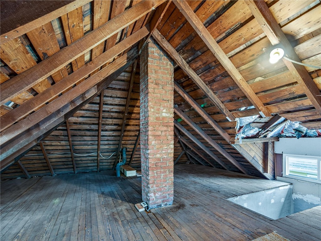521 Benton Street Rochester, NY 14620 - Photo 28 of 34 Walk up Attic