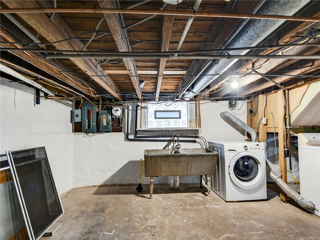 521 Benton Street Rochester, NY 14620 - Photo 30 of 34 Basement