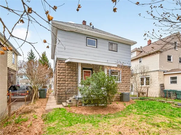 $189,900 | 521 Benton Street, Rochester, NY 14620