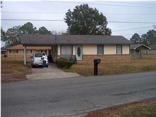 604 Ledoux Street St. Martinville, LA 70582 - Photo 1 of 2 Primary Photo