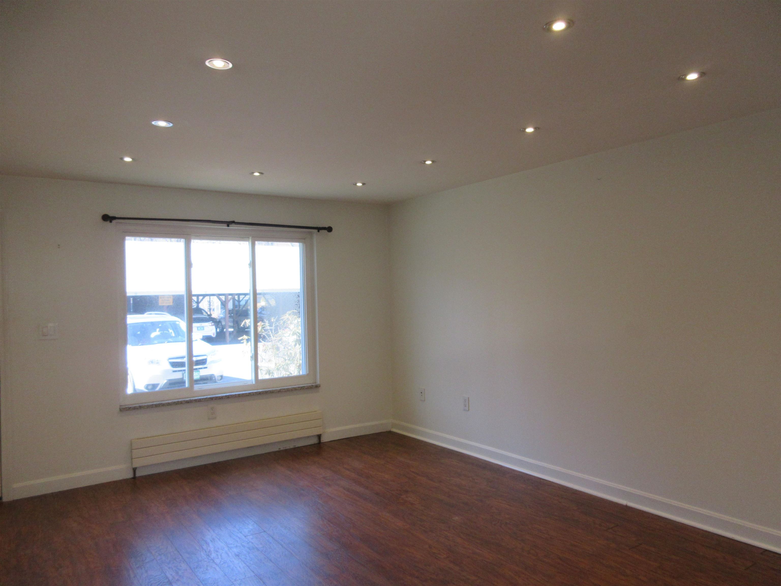 72 Morningside Cmns Brattleboro, VT 05301 - Photo 10 of 50