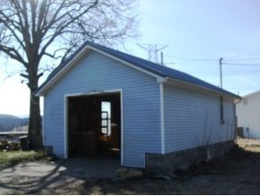 154 Fairhaven Road Johnson City, TN 37601 - Photo 6 of 6 Garage