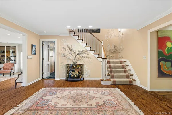 a view of entryway and hall