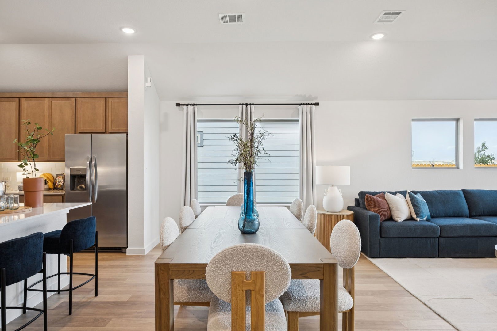 1117 Ramo Pne Drive Huffman, TX 77336 - Photo 8 of 29 Dining Area in the Diamond home plan by Trophy Signature Homes – REPRESENTATIVE PHOTO