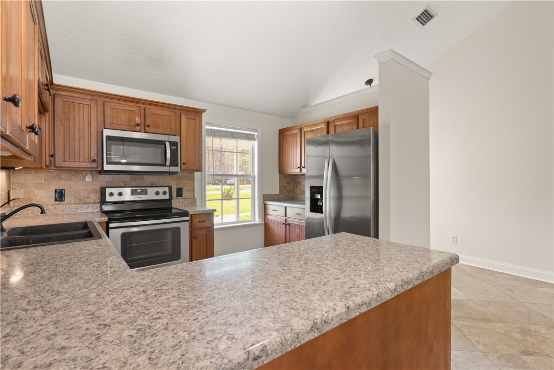 23 Merritt Trace Brunswick, GA 31525 - Photo 8 of 28