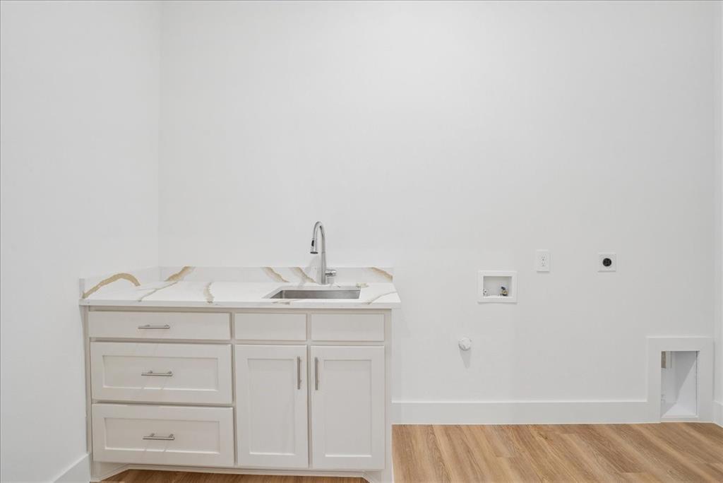 328 Slimp Bluff Azle, TX 76020 - Photo 20 of 39