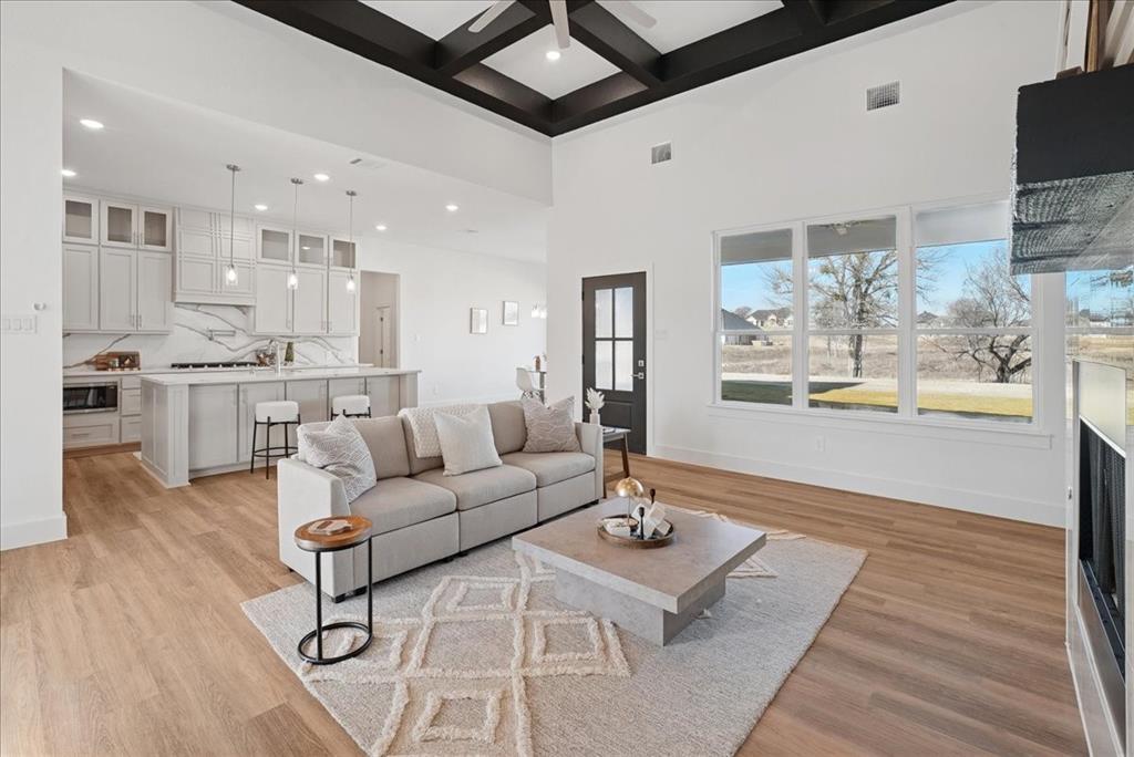 328 Slimp Bluff Azle, TX 76020 - Photo 7 of 39