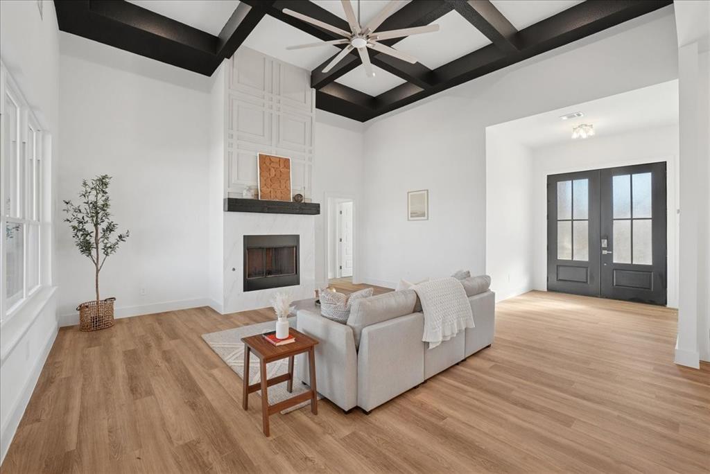 328 Slimp Bluff Azle, TX 76020 - Photo 9 of 39