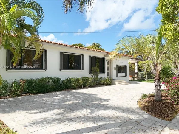 $7,000 | 7750 Noremac Avenue, Miami Beach, FL 33141