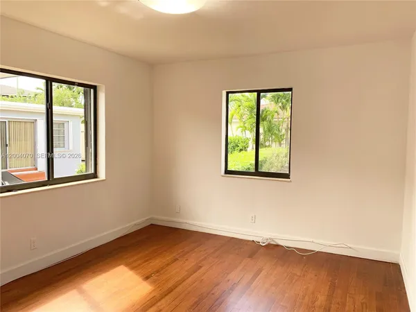 $7,000 | 7750 Noremac Avenue, Miami Beach, FL 33141