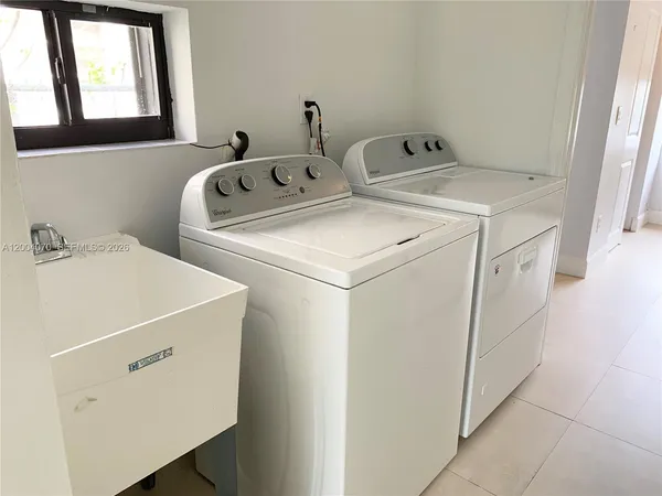 $7,000 | 7750 Noremac Avenue, Miami Beach, FL 33141