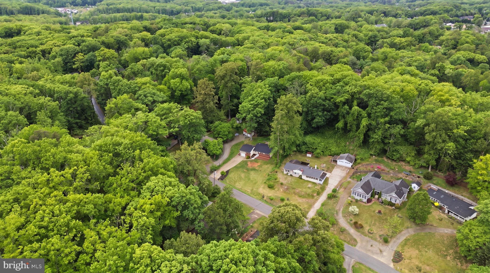 18328 Sharon Road Triangle, VA 22172 - Photo 12 of 20