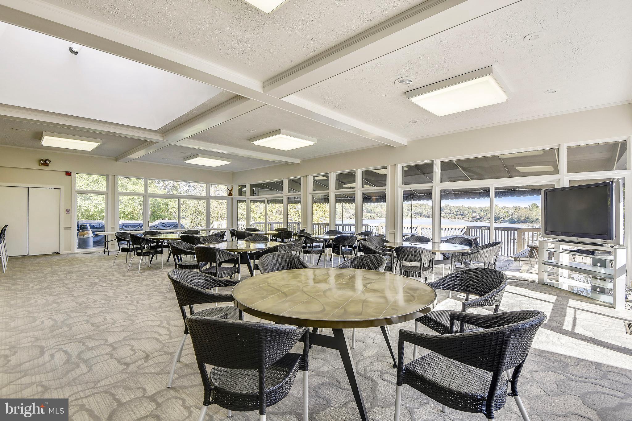 707 Hartford Road Davidsonville, MD 21035 - Photo 87 of 95 Interior of Yacht club