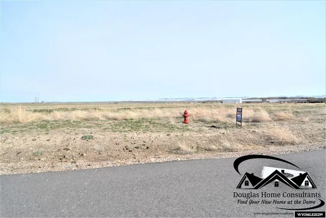 $145,156 | 222 Jon Street, Glenrock, WY 82637