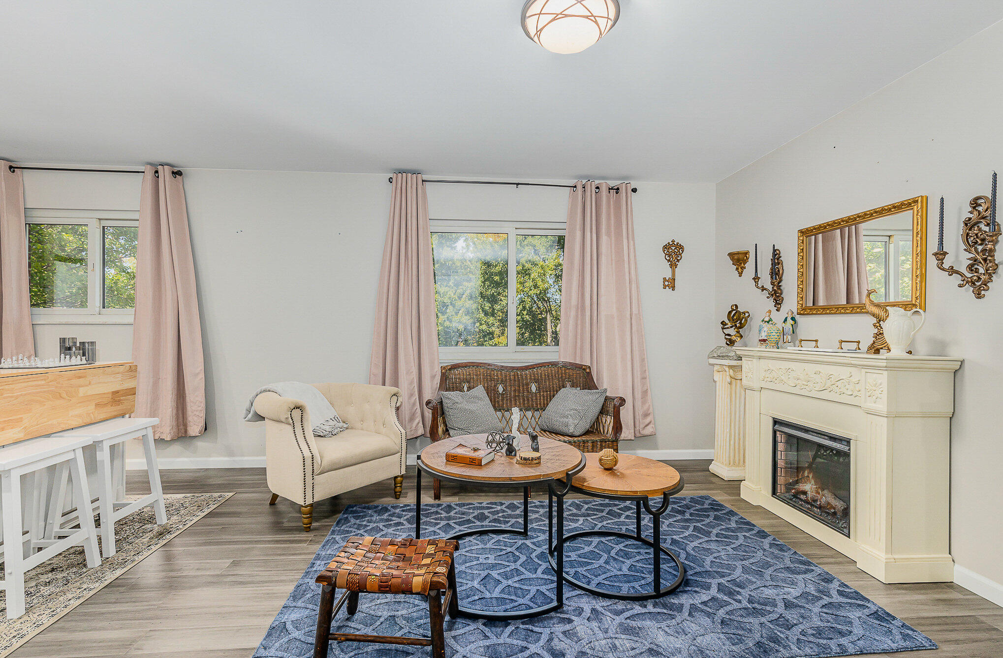 122 Raintree Road Florence, KY 41042 - Photo 6 of 27 Gallery Image 6