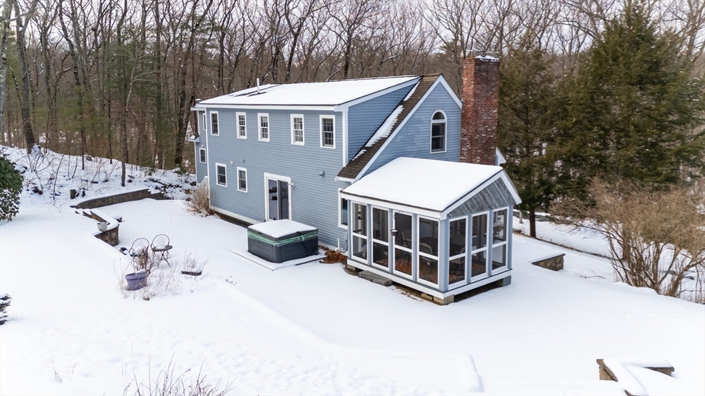 31 Hillside Road Boxford, MA 01921 - Photo 4 of 42 Gallery Image 4
