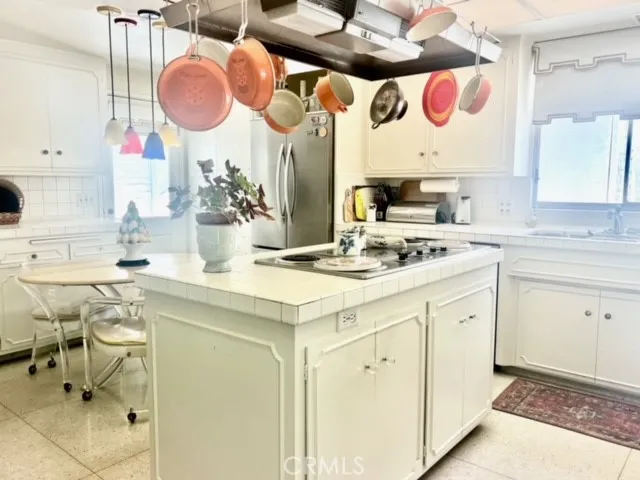 $2,375,000 | 730 Santiago Avenue, Long Beach, CA 90804