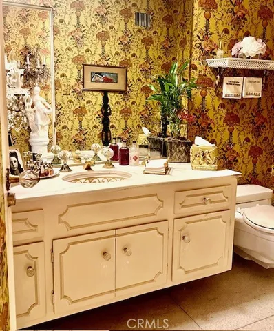 $2,375,000 | 730 Santiago Avenue, Long Beach, CA 90804