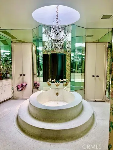 $2,375,000 | 730 Santiago Avenue, Long Beach, CA 90804