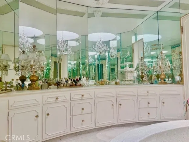 $2,375,000 | 730 Santiago Avenue, Long Beach, CA 90804