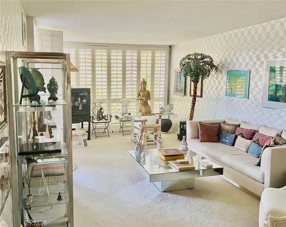 $2,319,000 | 730 Santiago Avenue, Long Beach, CA 90804