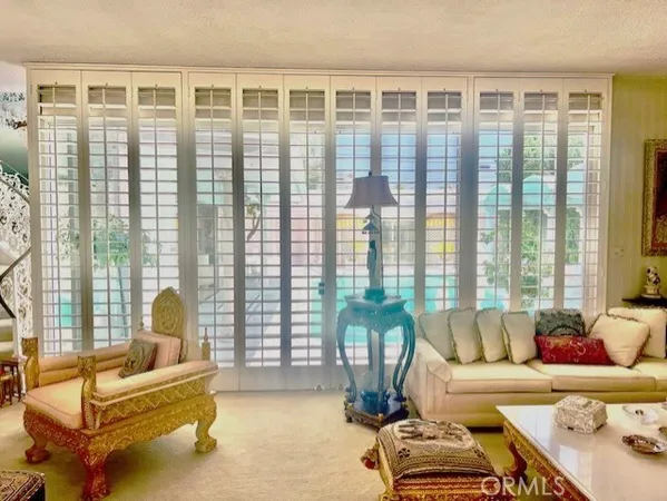 $2,319,000 | 730 Santiago Avenue, Long Beach, CA 90804