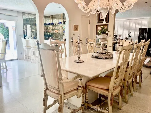 $2,319,000 | 730 Santiago Avenue, Long Beach, CA 90804