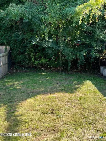 $4,400 | 53 Richland Road, Greenwich, CT 06830