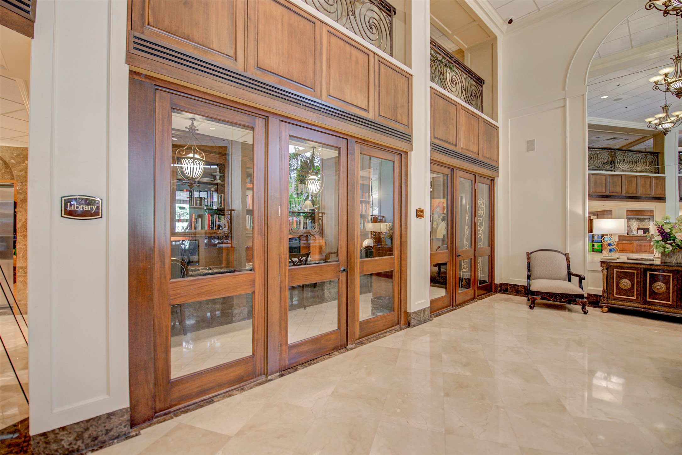 3525 Sage Road, Unit 407 Houston, TX 77056 - Photo 33 of 45