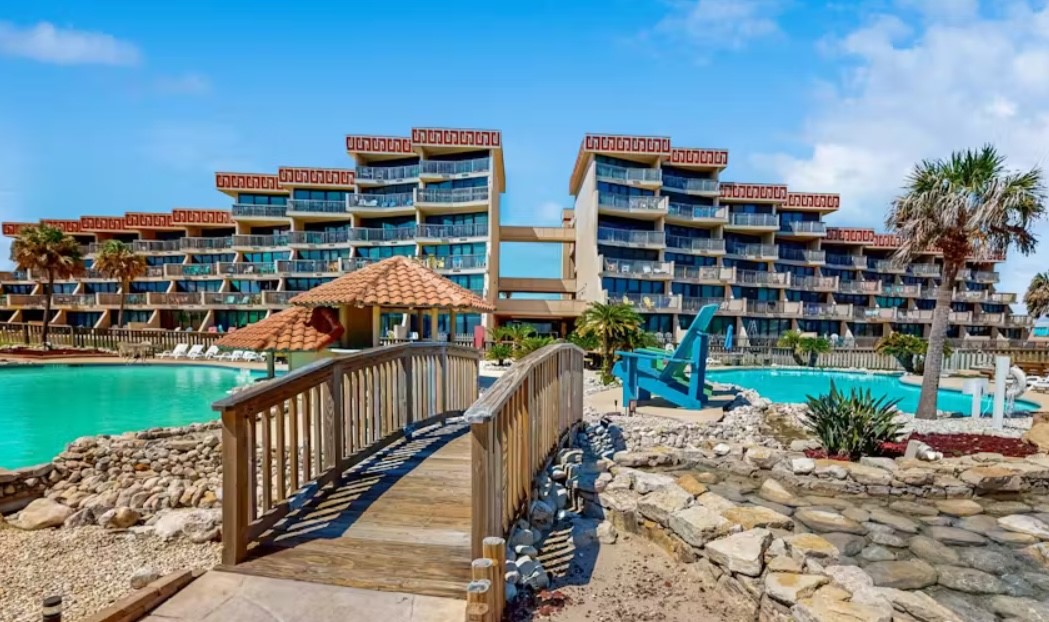 7477 Highway 361, Unit 102 Port Aransas, TX 78373 - Photo 1 of 24